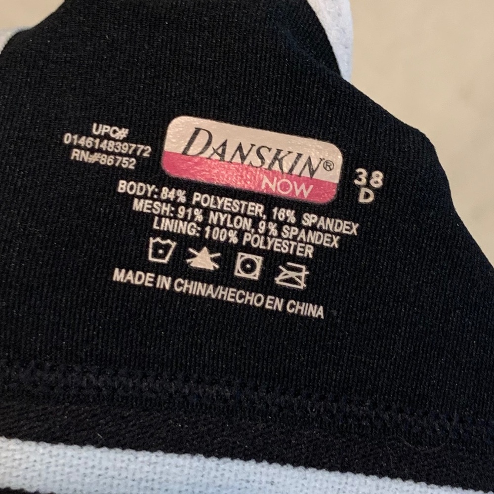Danskin Now Sports Bra Black & White Size 38D Vintage - Picture 3 of 3